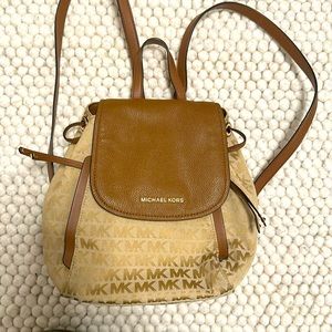 MICHAEL KORS MINI BACK PACK